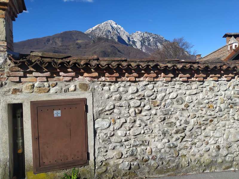 Introbio (Lecco)
